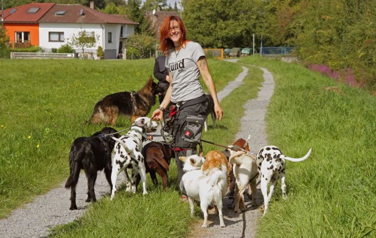 Ramona Rach mit Hunden